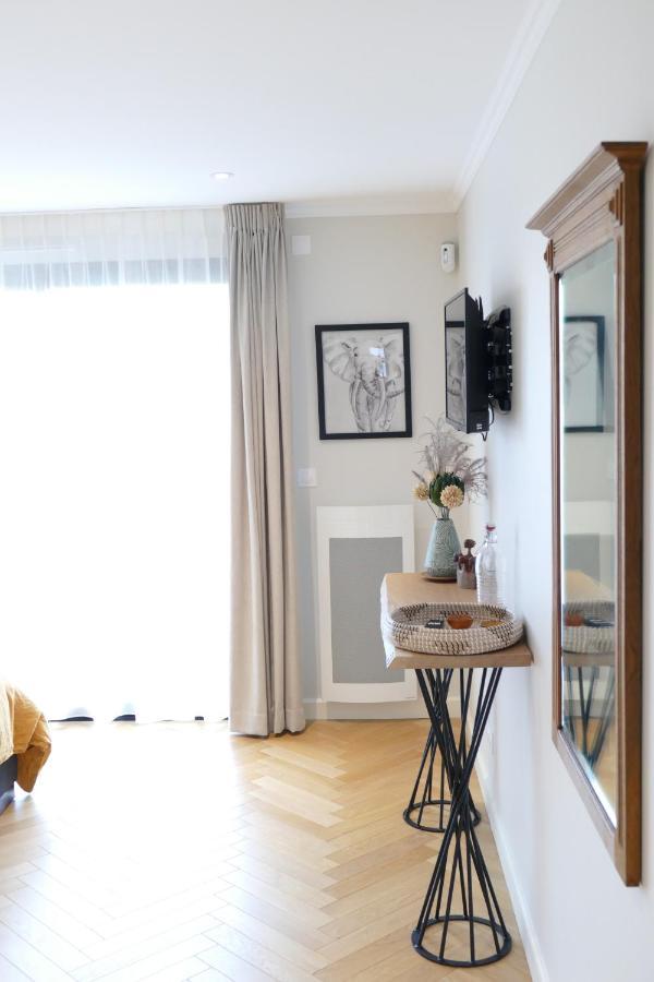Bed and Breakfast Les Agapanthes Camphin-en-Pevele Esterno foto