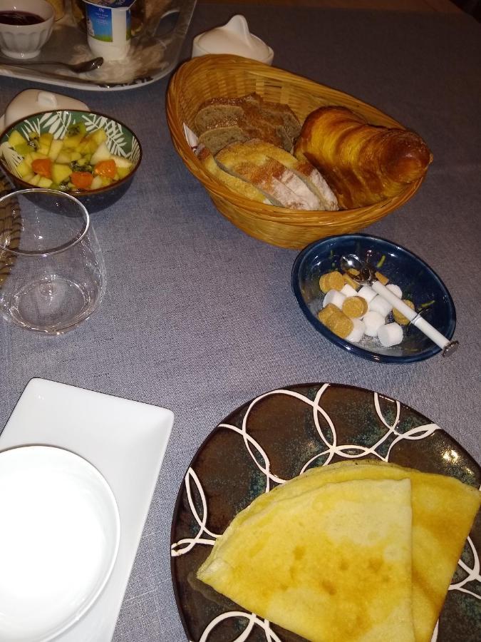 Bed and Breakfast Les Agapanthes Camphin-en-Pevele Esterno foto